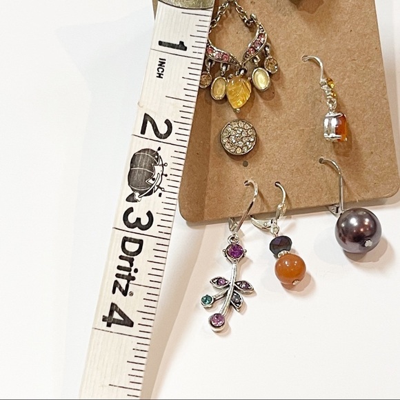 Vintage Mismatched Beaded Boho Earrings - Picture 6 of 6